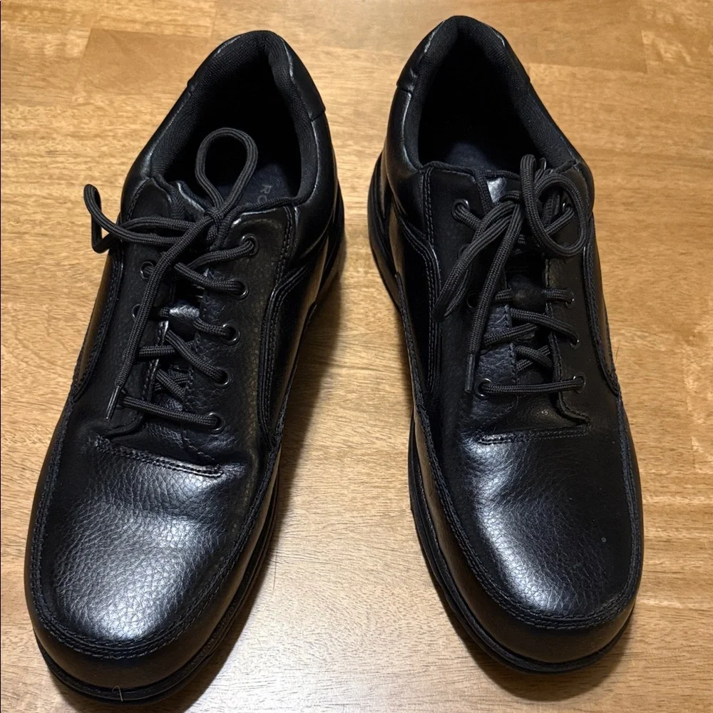 Men's Eureka Walking Sneaker